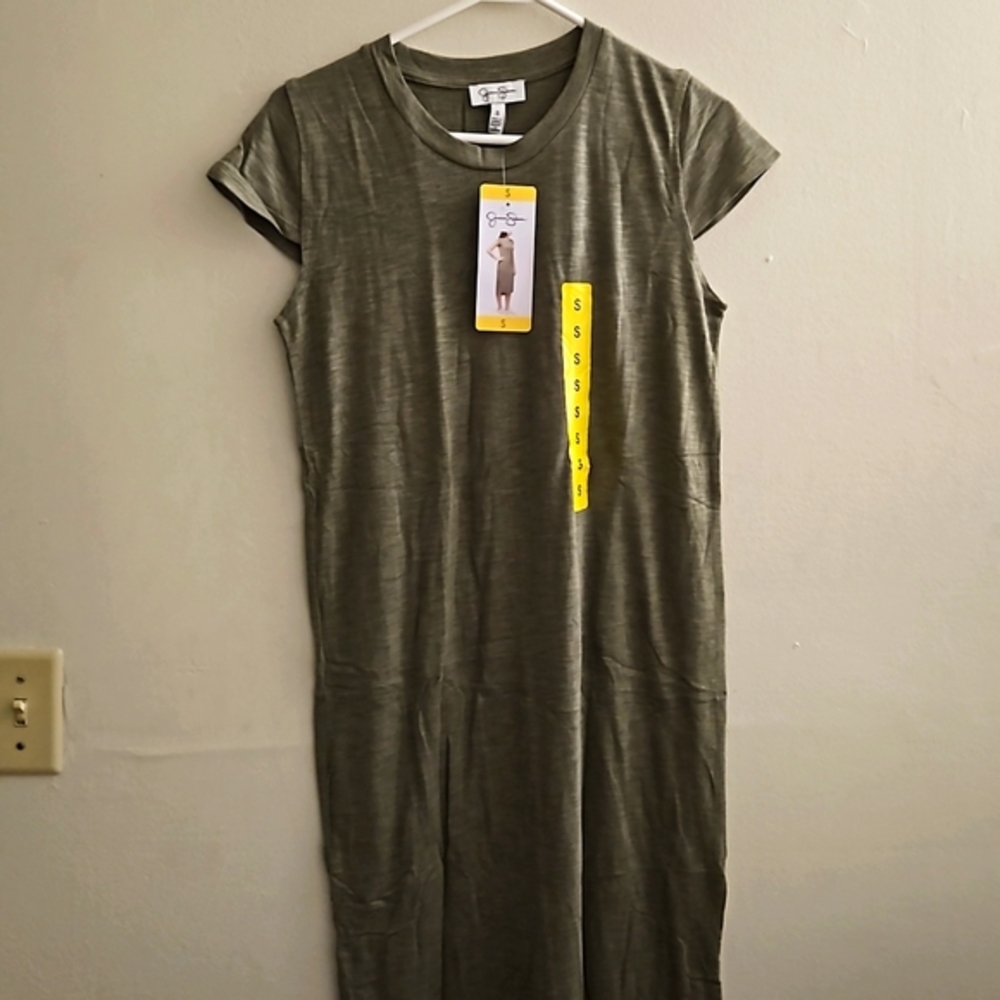 Small Jessica Simpson Dress‎